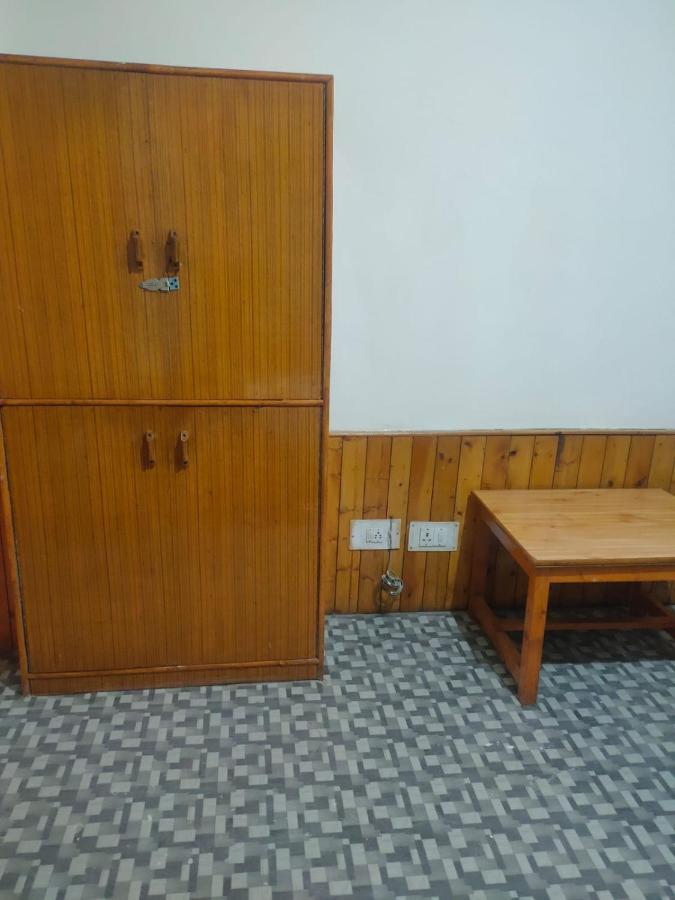 Roop Mountain Homestay Manāli Pokój zdjęcie